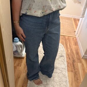 Good American medium wash Blue Flare Jeans